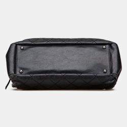 Pre Owned Chanel Black Quilted Iridescent Caviar Chic Shopping Tote