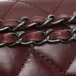 Pre Owned Chanel Burgundy Quilted Aged Leather Day Trip Flap Bag