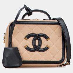 Pre Owned Chanel Small Caviar CC Filigree Vanity Case