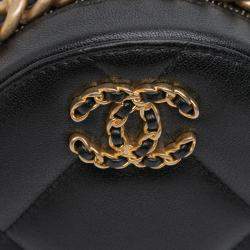Pre Owned Chanel Black Lambskin 19 Round Clutch with Chain