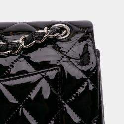 Pre Owned Chanel Black Jumbo Classic Patent Double Flap