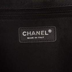 Pre Owned Chanel Black Medium Quilted Lambskin Citizen Flap