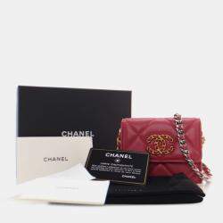 Pre Owned Chanel Red Quilted Lambskin Chanel 19 Card Holder On Chain