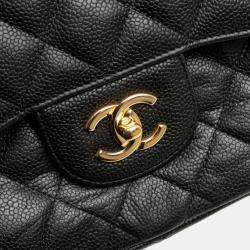 Pre Owned Chanel Black Jumbo Classic Caviar Double Flap