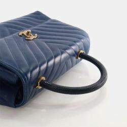 Pre Owned Chanel Medium Lizard Crinkled Calfskin Coco Handle Bag