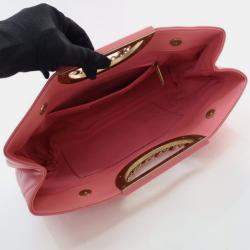 Pre Owned Chanel Caviar A Real Catch Clutch