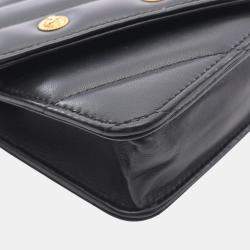 Pre Owned Chanel Black Chevron Lambskin Button Wallet On Chain