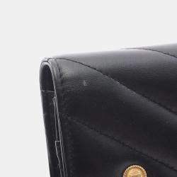 Pre Owned Chanel Black Chevron Lambskin Button Wallet On Chain