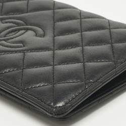 مملوكة مسبقًا Chanel Black Quilted Leather CC Bifold Wallet