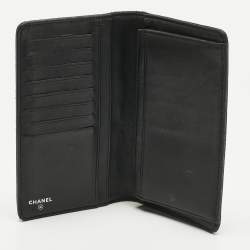 مملوكة مسبقًا Chanel Black Quilted Leather CC Bifold Wallet