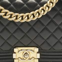 Pre Owned Chanel Black Quilted Leather Medium Boy Flap Bag