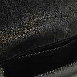 Pre Owned Chanel Black Quilted Caviar Leather Large Boy Flap Bag