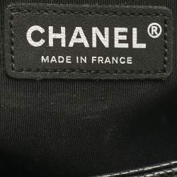 Pre Owned Chanel Black Quilted Caviar Leather Large Boy Flap Bag