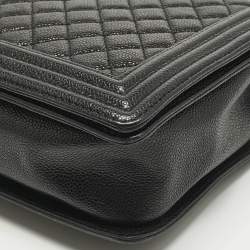 Pre Owned Chanel Black Quilted Caviar Leather Large Boy Flap Bag