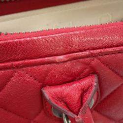 مملوكة مسبقًا حقيبة شانيل ماتيلسيه بحمالتين جلد أحمر