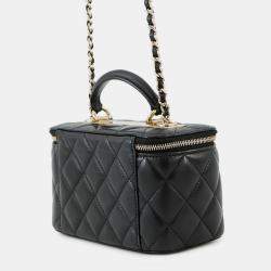 Pre Owned Chanel Matelasse Chain Vanity Black Lambskin