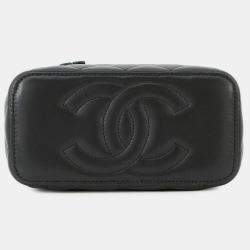 Pre Owned Chanel Matelasse Chain Vanity Black Lambskin