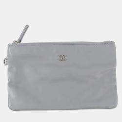 Pre Owned Chanel Chanel 22 Gray Shiny Calf Leather Small Handbag 