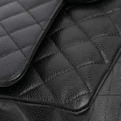 Pre Owned Chanel Black Medium Classic Caviar Double Flap