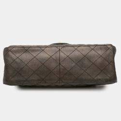 Pre Owned Chanel Grey Reissue 2.55 Quilted Metallic Lambskin Double Flap 226