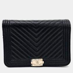 Pre Owned Chanel Black Leather Caviar Chevron Boy WOC Mini Crossbody Bag