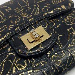 Pre Owned Chanel Black Gold Leather 2.55 Vintage Bifold Wallet