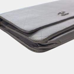 Pre Owned Chanel Silver CC Quilted Aged Calfskin Wallet On Chain