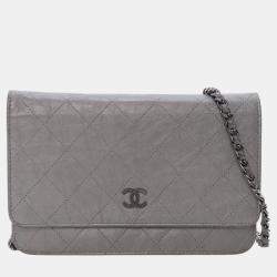 Pre Owned Chanel Silver CC Quilted Aged Calfskin Wallet On Chain