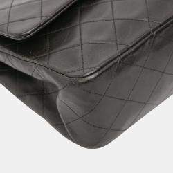 Pre Owned Chanel Black Medium Classic Lambskin Double Flap