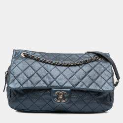 Pre Owned Chanel Blue Jumbo Quilted Iridescent Caviar Easy Flap
