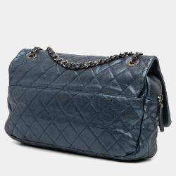 Pre Owned Chanel Blue Jumbo Quilted Iridescent Caviar Easy Flap