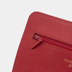 Pre Owned Chanel Red CC Quilted Velvet Wallet on Chain