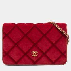 Pre Owned Chanel Red CC Quilted Velvet Wallet on Chain
