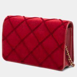 Pre Owned Chanel Red CC Quilted Velvet Wallet on Chain