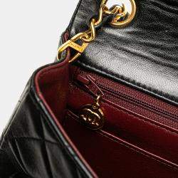 Pre Owned Chanel Black Mini Square Classic Lambskin Single Flap