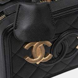 Pre Owned Chanel Small Caviar Filigree Vanity Case