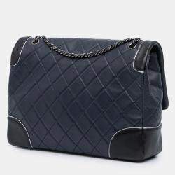 Pre Owned Chanel Paris-Salzburg Jumbo Bicolor Quilted Lambskin Tyrolean Flap