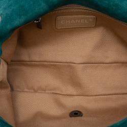 Pre Owned Chanel Green Paris Edinburgh Medium Stitched Suede Saltire Single Flap