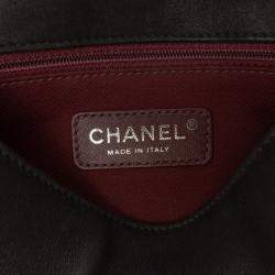 Pre Owned Chanel Small Diamond Embossed Calfskin New Chic Flap