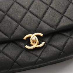 Pre Owned Chanel CC Logo Buckle Black Lambskin Chain Strap Flap Bag