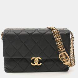 Pre Owned Chanel CC Logo Buckle Black Lambskin Chain Strap Flap Bag