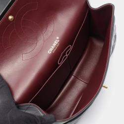 مملوكة مسبقًا Chanel Classic Double Flap Jumbo Black Lambskin Leather Shoulder Bag