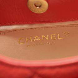 Pre Owned Chanel Wavy CC Small Pink Quilted Crumpled Calfskin Hobo Bag