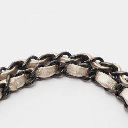 مملوكة مسبقًا حقيبة كتف شانيل قلاب مزدوج كلاسيكية جلد معدني