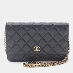 مملوكة مسبقًا Chanel Classic Black Leather Wallet On Chain