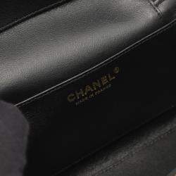 مملوكة مسبقًا حقيبة شانيل كتف بمقبض علوي خشبي جلد أسود فاتينة