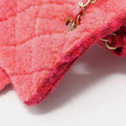 Pre Owned حقيبة شانيل كتف قلاب صغير مربع من الشيرلينج والتويد بلون الفوشيا