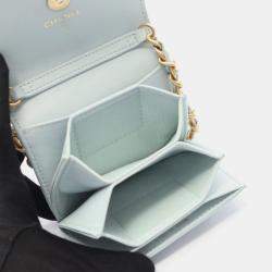 Pre Owned Chanel 19 Blue Leather Coin Purse On Chain