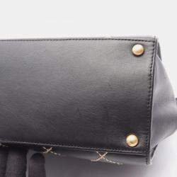 Pre Owned حقيبة كتف شانيل جلد أسود بخياطة وايلد