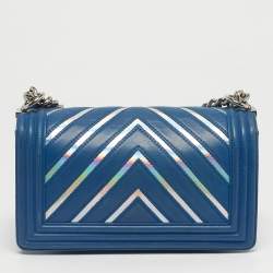 Pre Owned Chanel Blue/Iridescent Chevron PVC and Leather Medium Boy Flap Bag